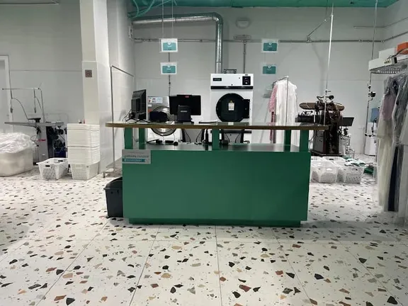Tri laundry design 3