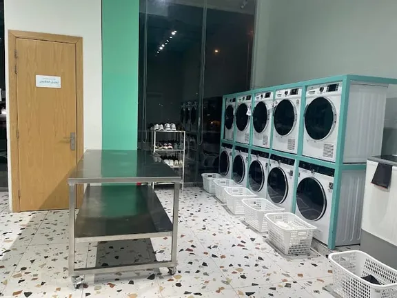 Tri laundry design 6
